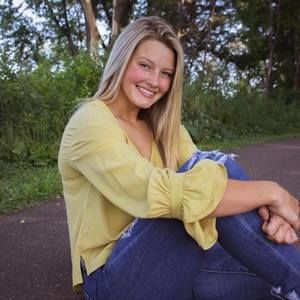 Meet your Posher, Jenna